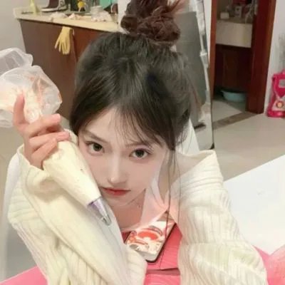 蜜丝炸弹